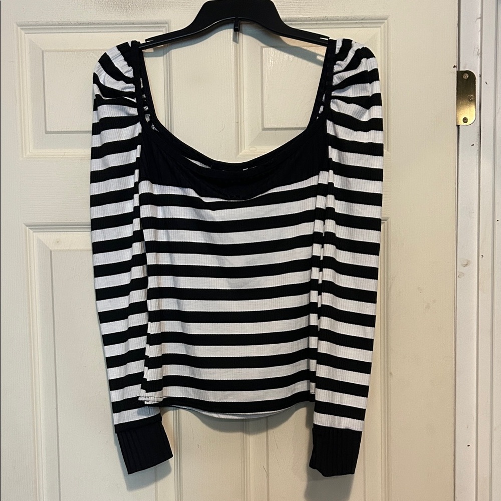 CBR Black and White Striped Square Neck Puff Sleeve Top Size Large